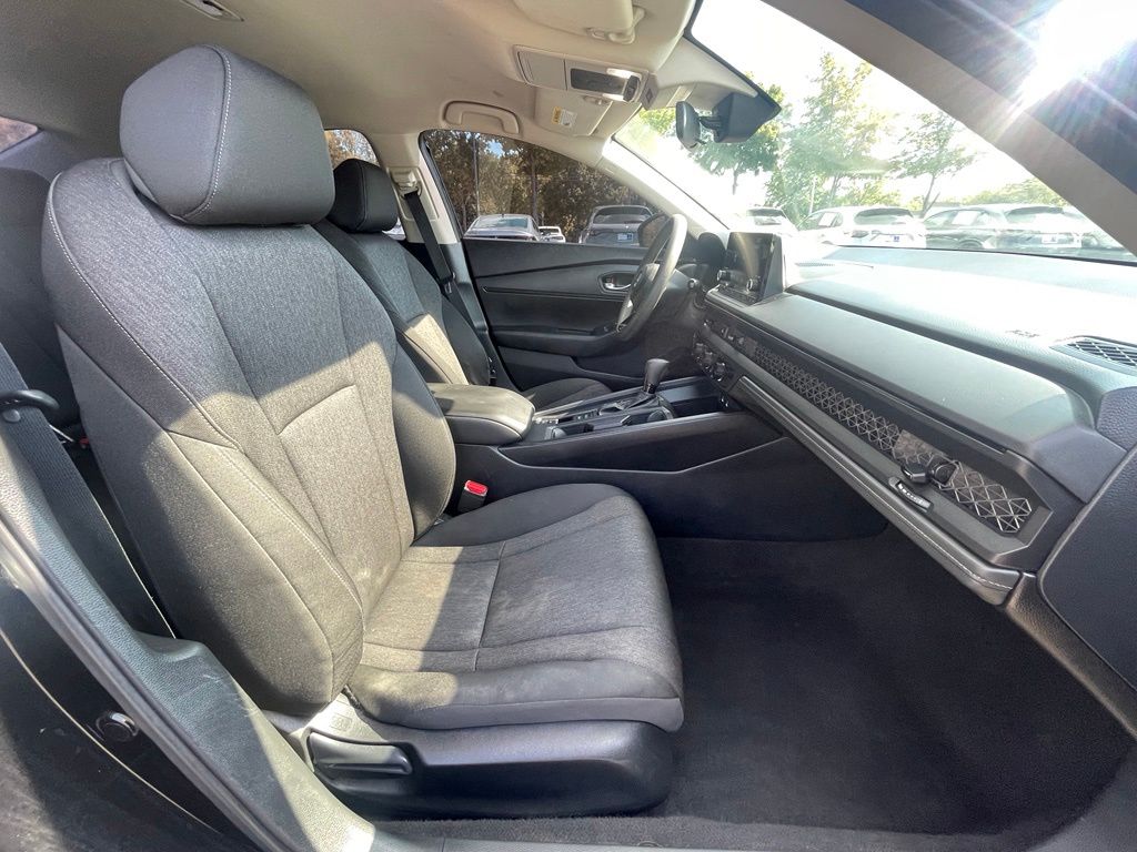 Thumbnail: 2025 Honda Accord - 32