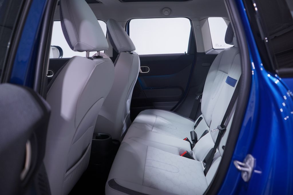 Thumbnail: 2025 MINI Cooper - 9