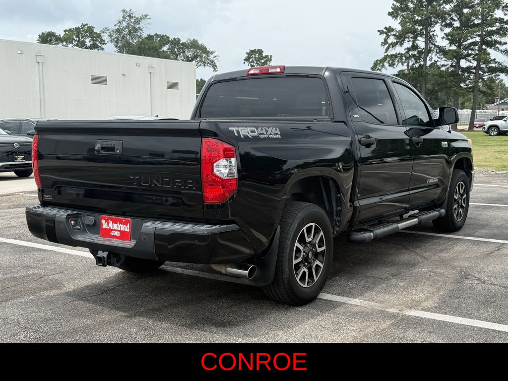 2017 Toyota Tundra SR5 - 4