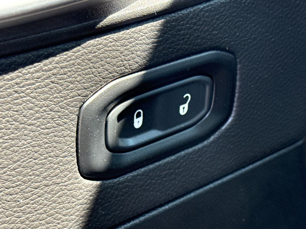 Used 2022 Jeep Wrangler SUV