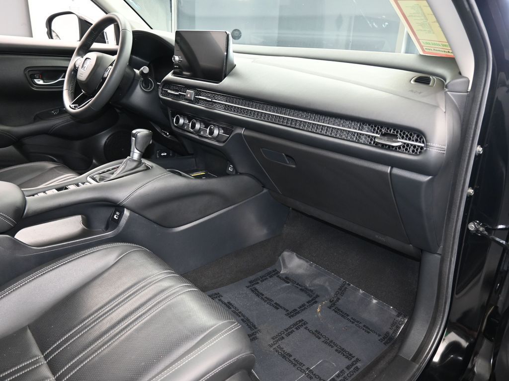 Used 2023 Black Honda EX-L image 48