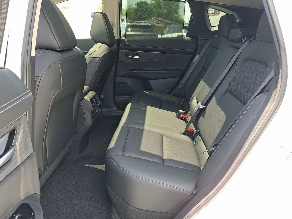 2026 Nissan Murano — photo 6