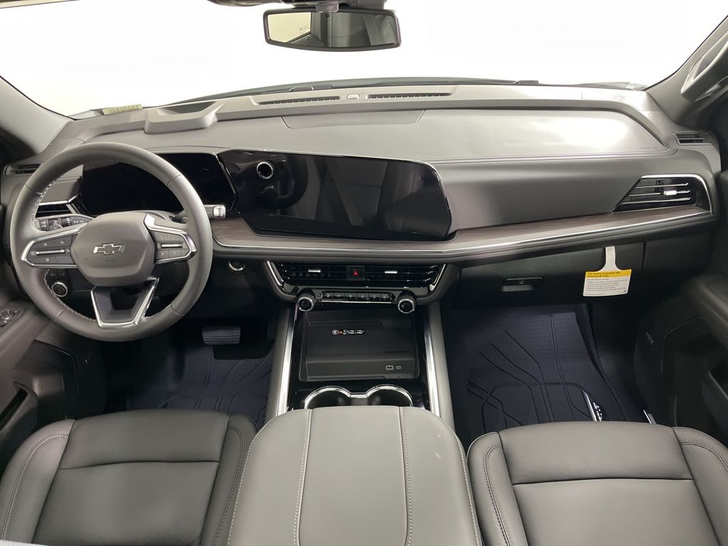 Thumbnail: 2026 Chevrolet Suburban - 18