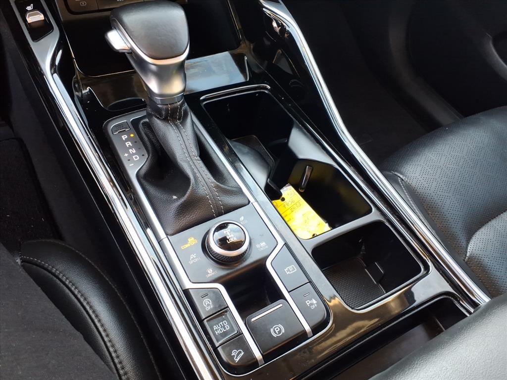 used 2023 Kia Sorento car, priced at $26,500