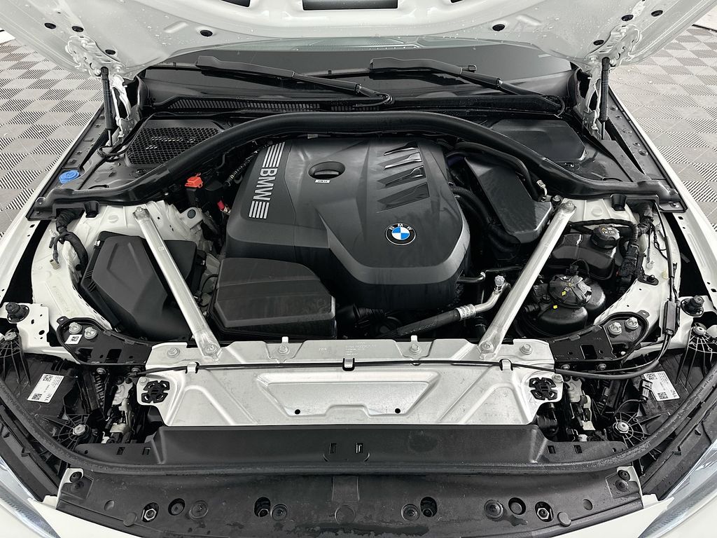 Thumbnail: 2025 BMW 4 Series - 31