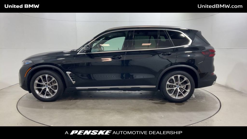 Thumbnail: 2025 BMW X5 - 5