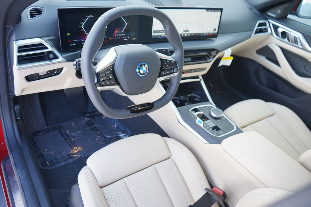 2025 BMW i4 eDrive40 12