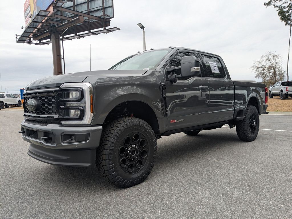 2026 Ford F-350 LARIAT