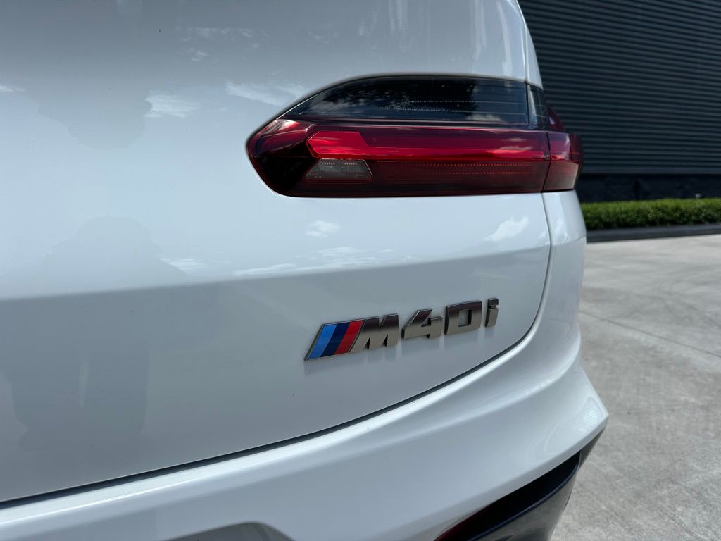 Thumbnail: 2019 BMW X4 - 14