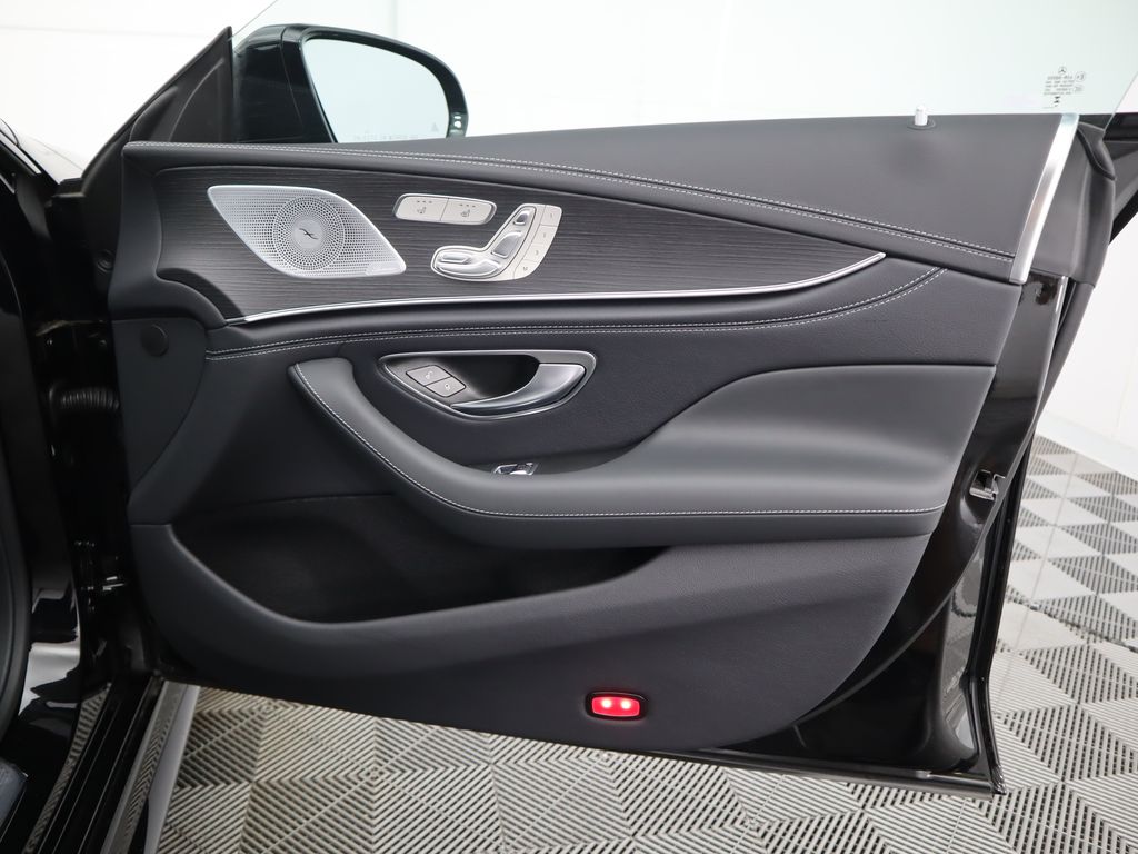 2025 Mercedes-Benz AMG GT 63 S 27