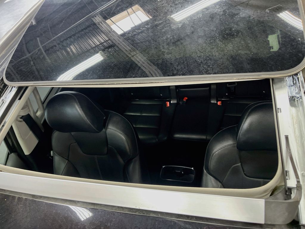 Used 2022 Black Copper Kia EX image 22