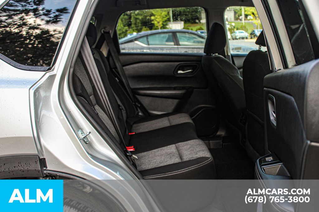 Used 2025 Silver Nissan SV image 18