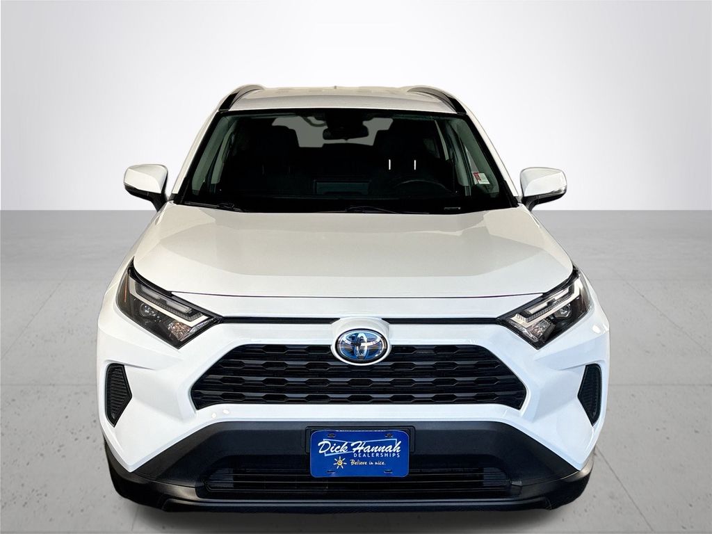 2024 Toyota RAV4 Hybrid LE