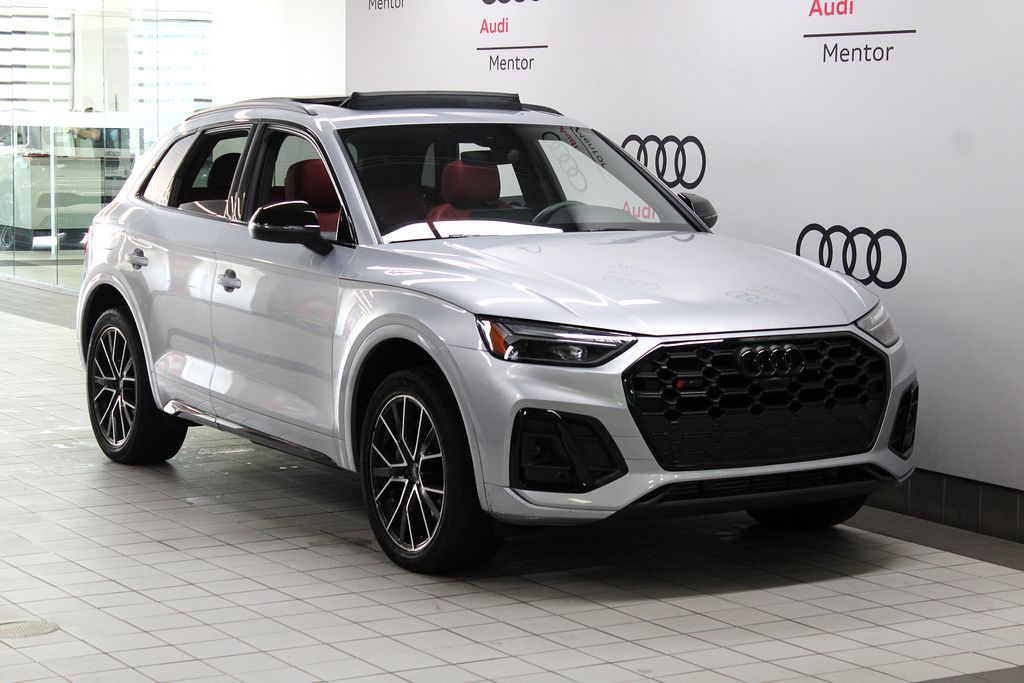 Thumbnail: 2021 Audi SQ5 - 8