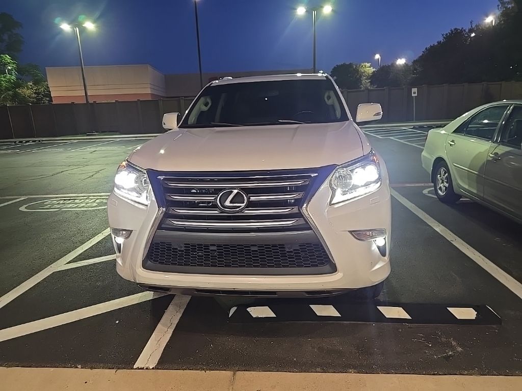 Thumbnail: 2015 Lexus GX - 4