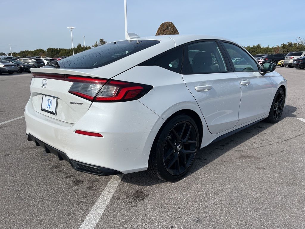 Thumbnail: 2024 Honda Civic - 4