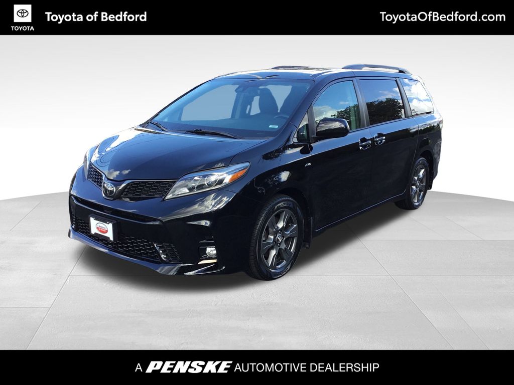 Thumbnail: 2019 Toyota Sienna - 1