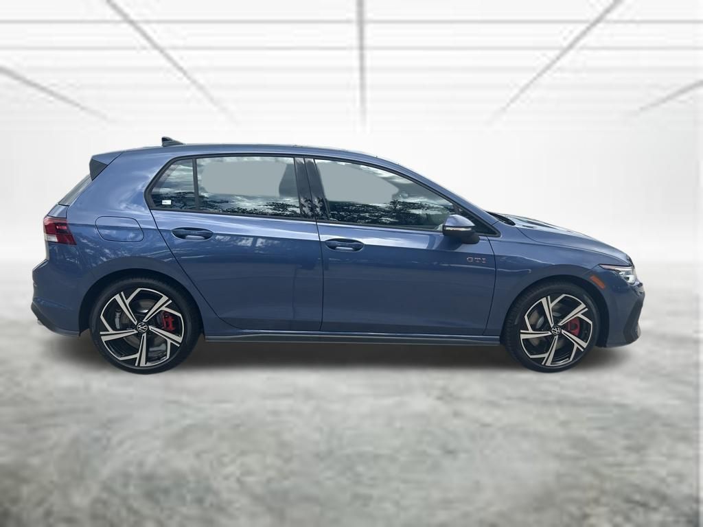 New 2026 Slate Blue Volkswagen 2.0T SE image 4
