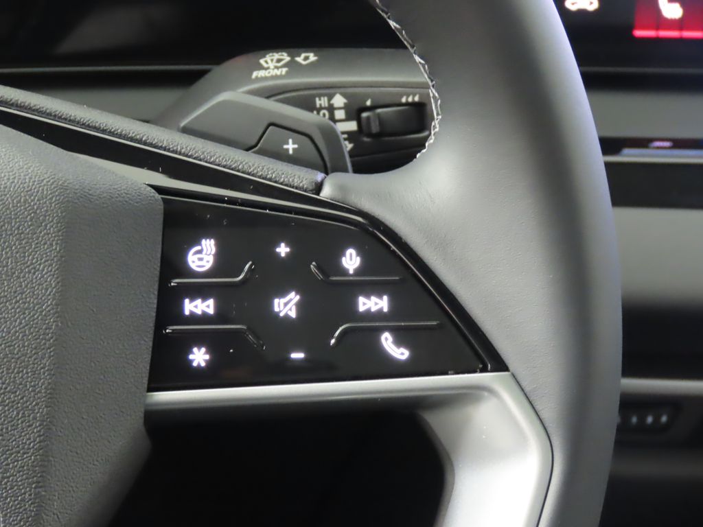 Thumbnail: 2025 Audi A5 - 17