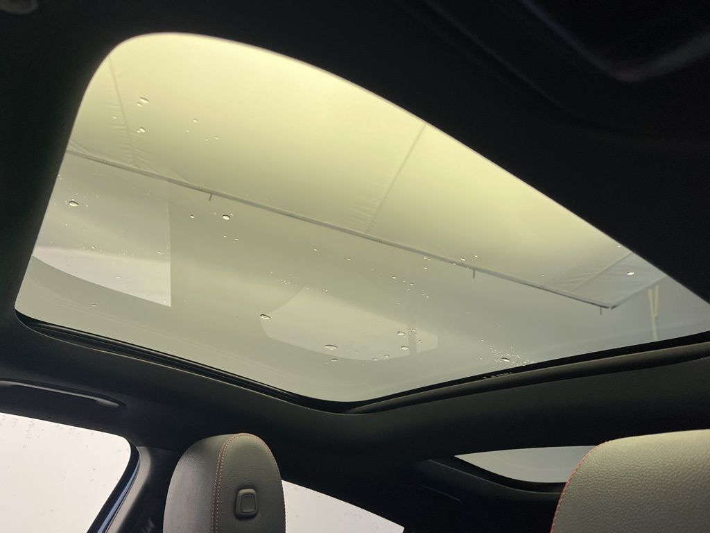 Thumbnail: 2025 Mercedes-Benz GLA - 21