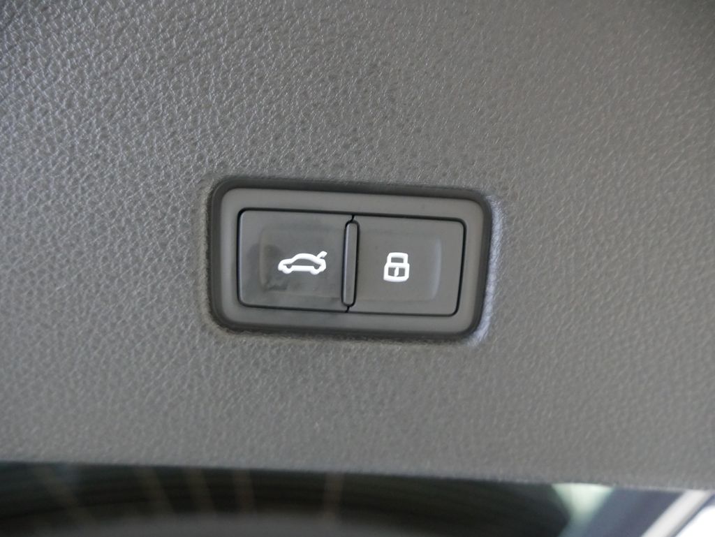 Thumbnail: 2026 Audi A5 - 26