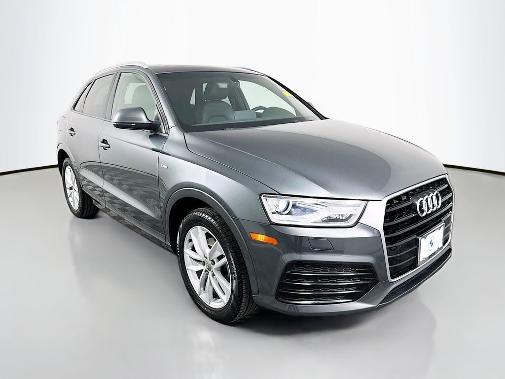 Thumbnail: 2018 Audi Q3 - 3