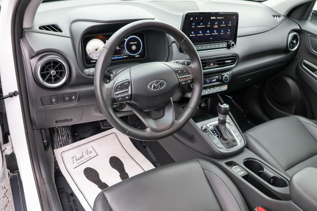 2023 Hyundai Kona Limited 3