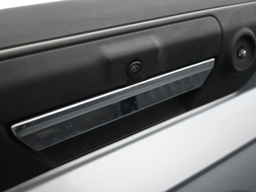 Used 2024 Silver Metallic Ford XLT image 49