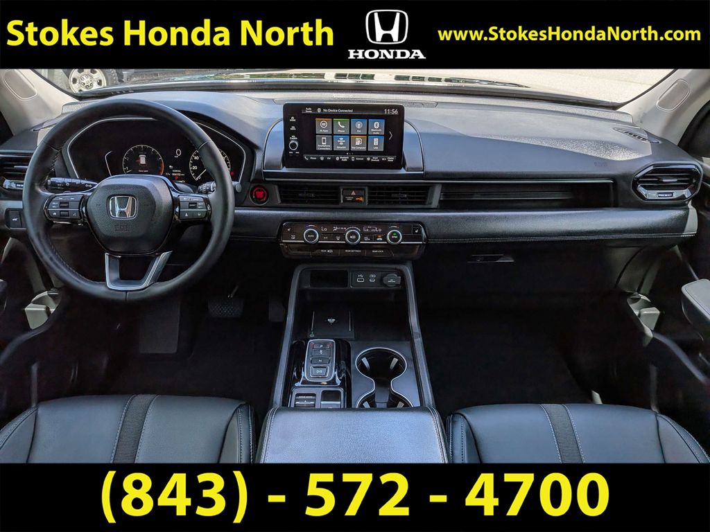 Used 2025 Honda Pilot SUV