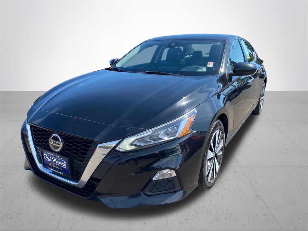 2021 Nissan Altima 2.5 SV