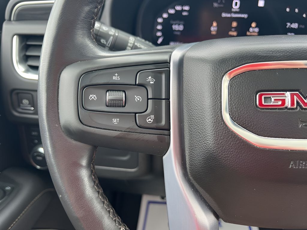 2022 GMC Yukon