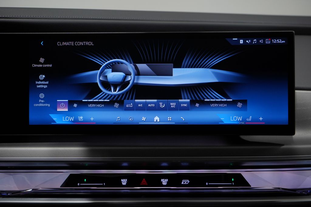 Thumbnail: 2023 BMW 7 Series - 13
