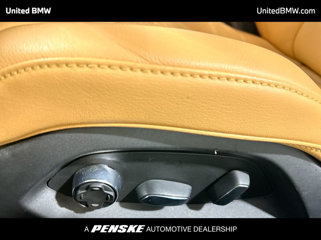 2023 Chevrolet Corvette Stingray 12