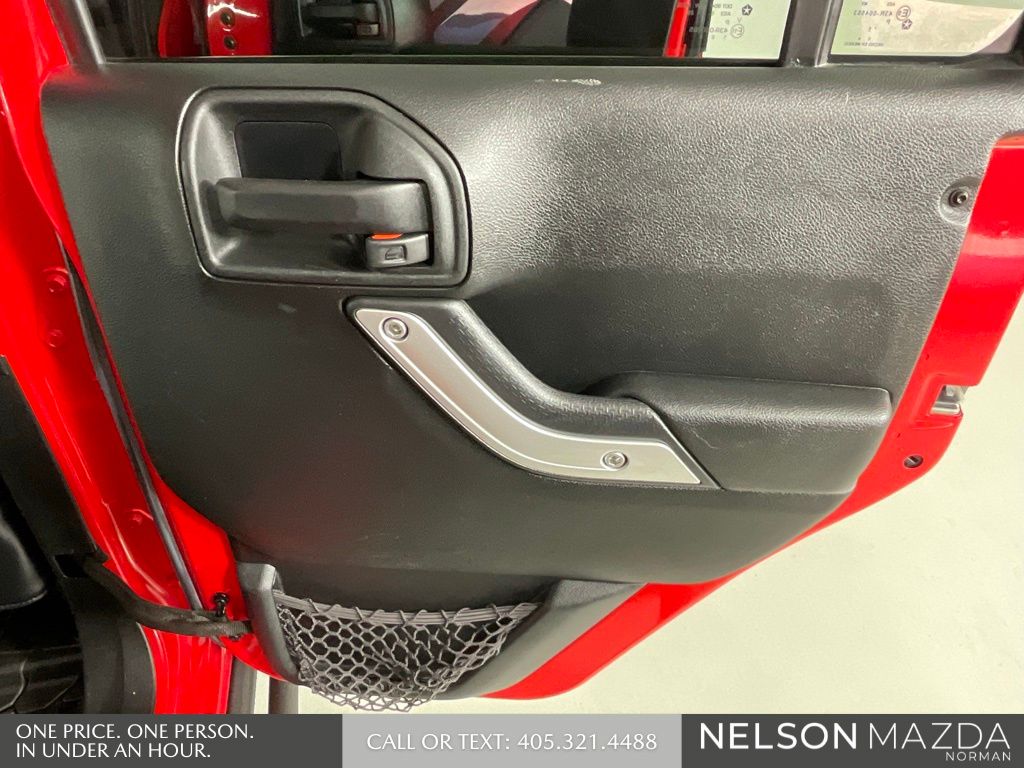 Used 2016 Red Jeep Unlimited Rubicon image 22