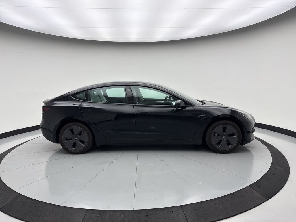 2022 Tesla Model 3 Long Range 4