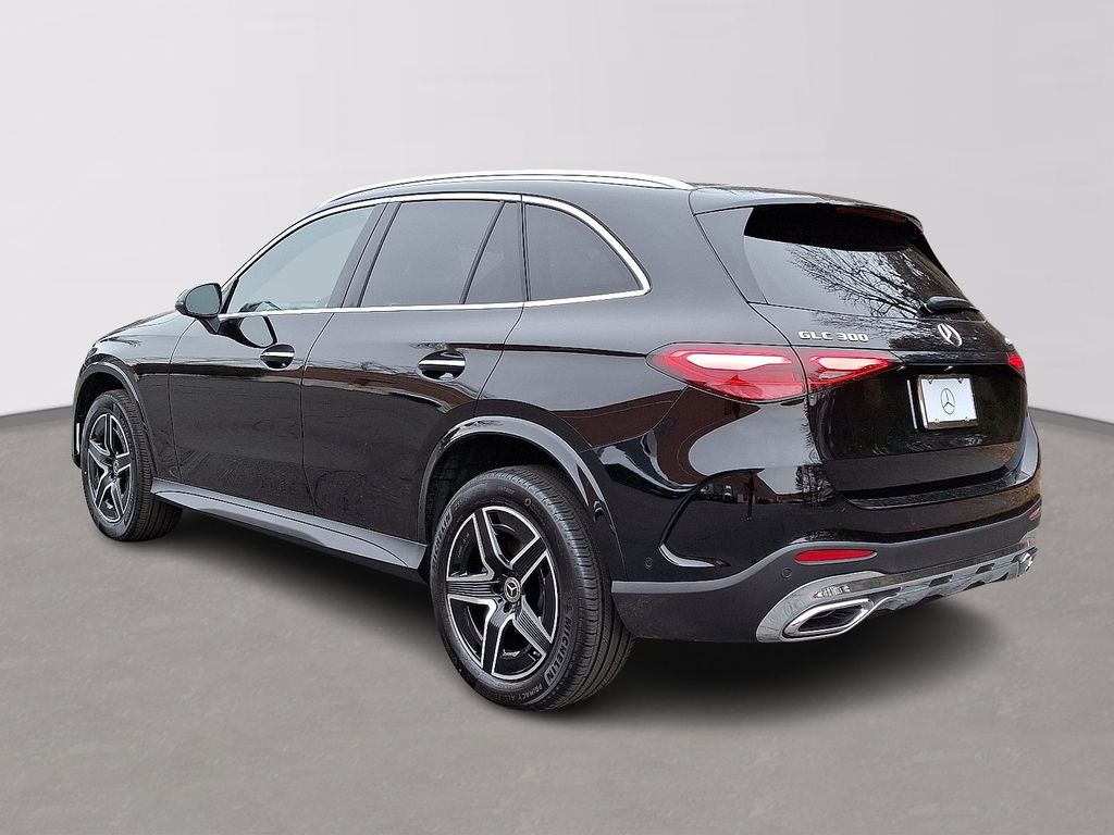 Thumbnail: 2026 Mercedes-Benz GLC - 4