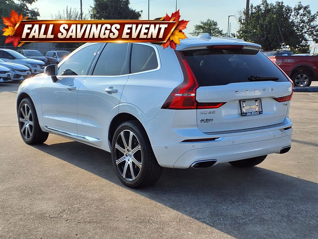2021 Volvo XC60 T5 Inscription White at DeMontrond Auto Country