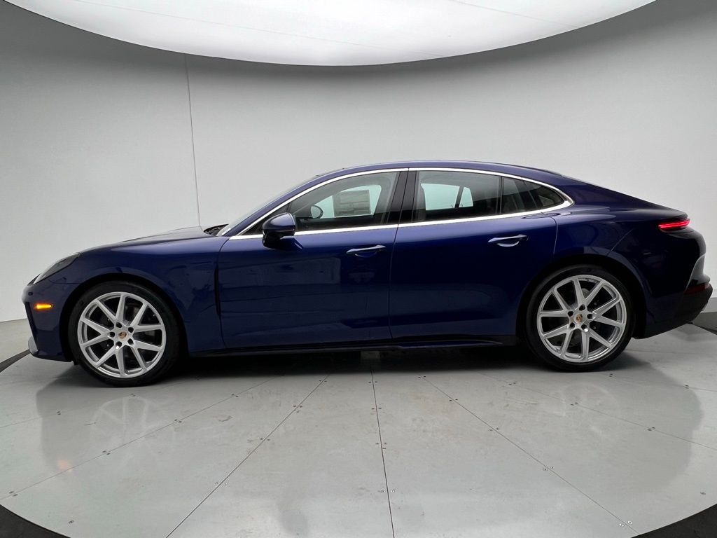 Thumbnail: 2025 Porsche Panamera - 2