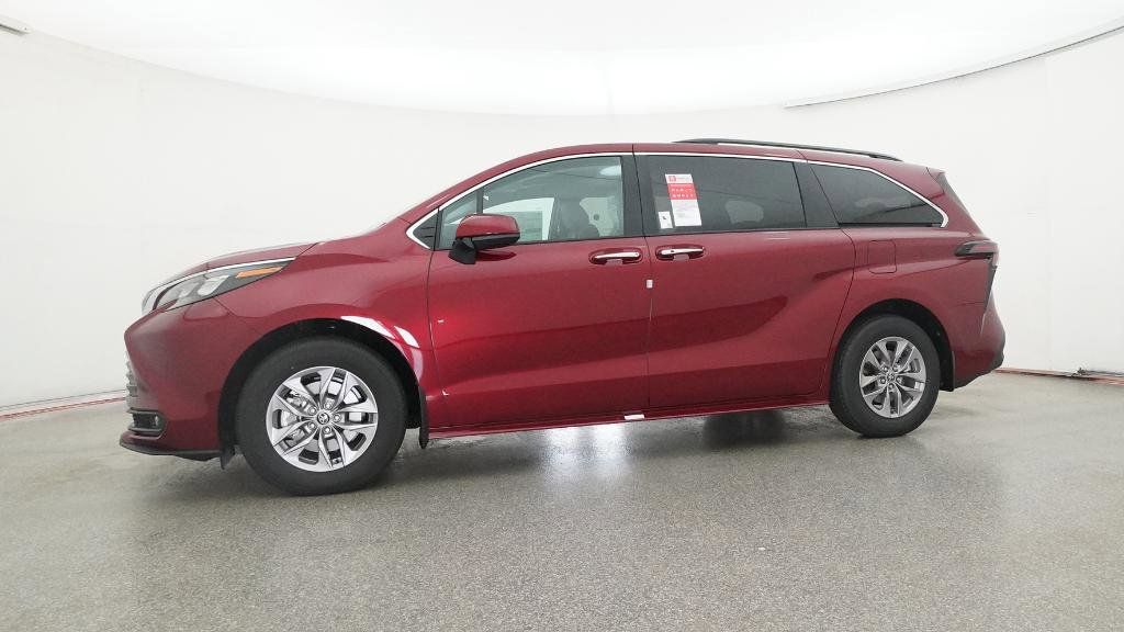 Thumbnail: 2025 Toyota Sienna - 20