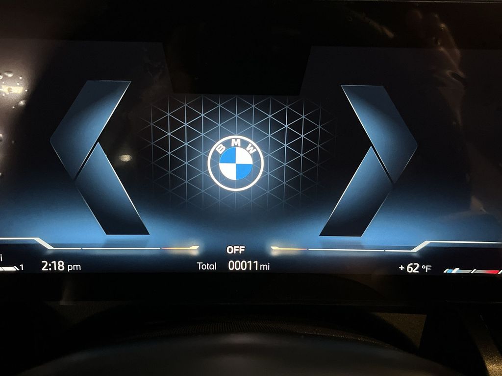 2025 BMW 5 Series 530i xDrive 15