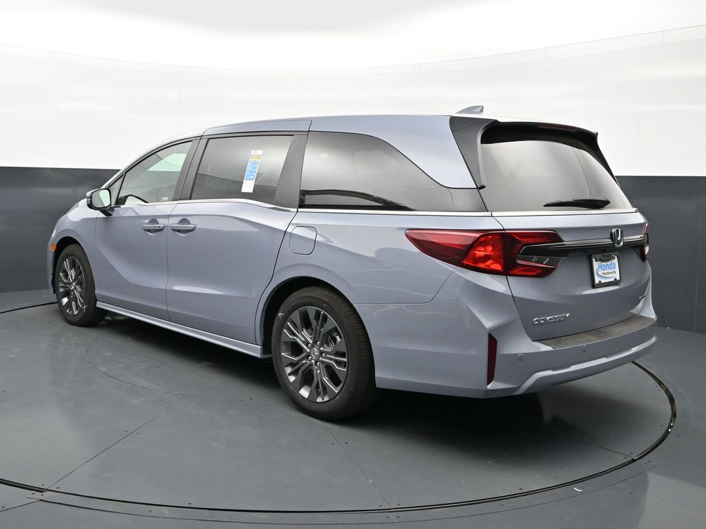 New 2026 Gray Honda Touring image 5