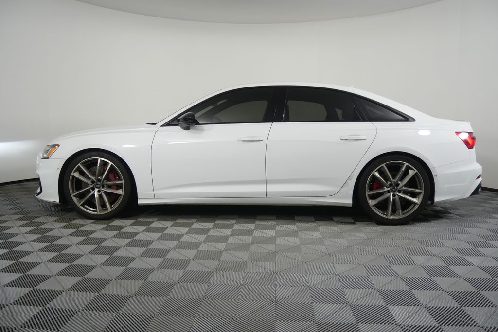 Thumbnail: 2020 Audi S6 - 5