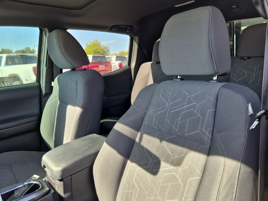 Used Car 2016 Toyota Tacoma  Trd Sport For Sale Under $30,000 In Austin, Texas