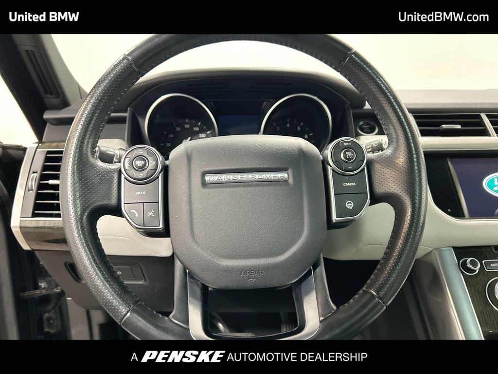 Thumbnail: 2016 Land Rover Range Rover Sport - 14