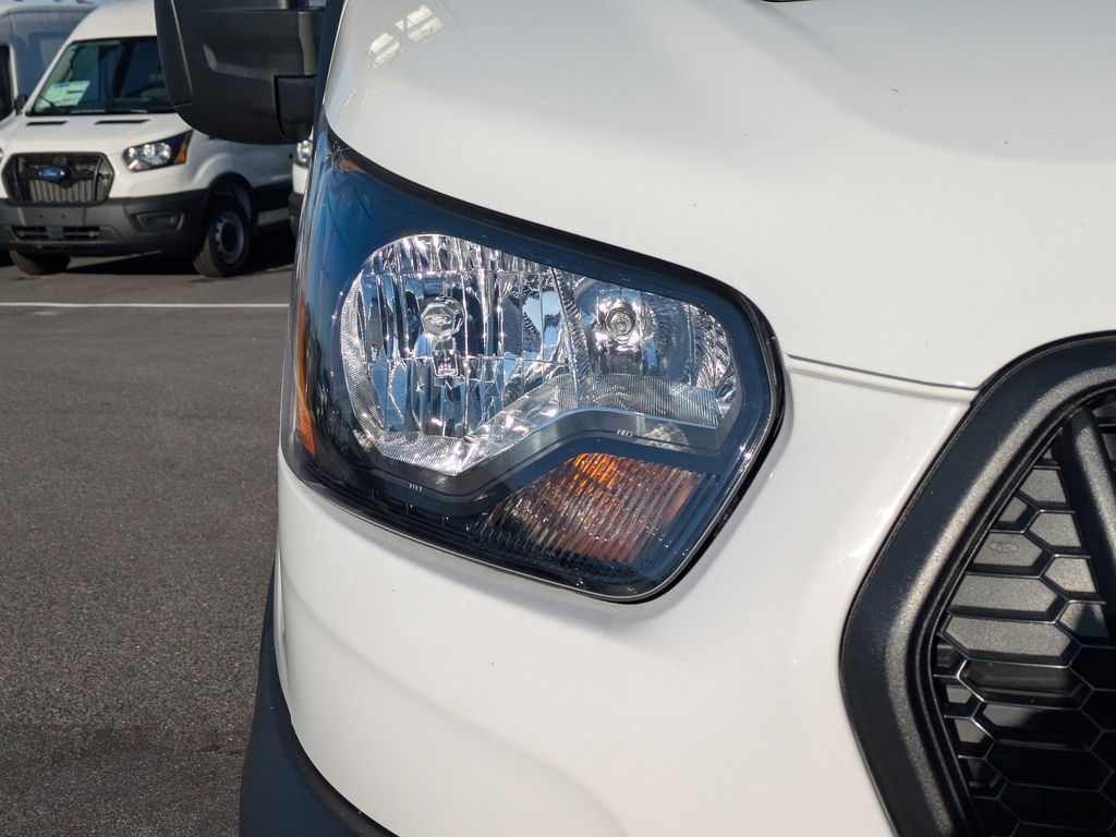 2025 Ford Transit-250 Cargo Van 