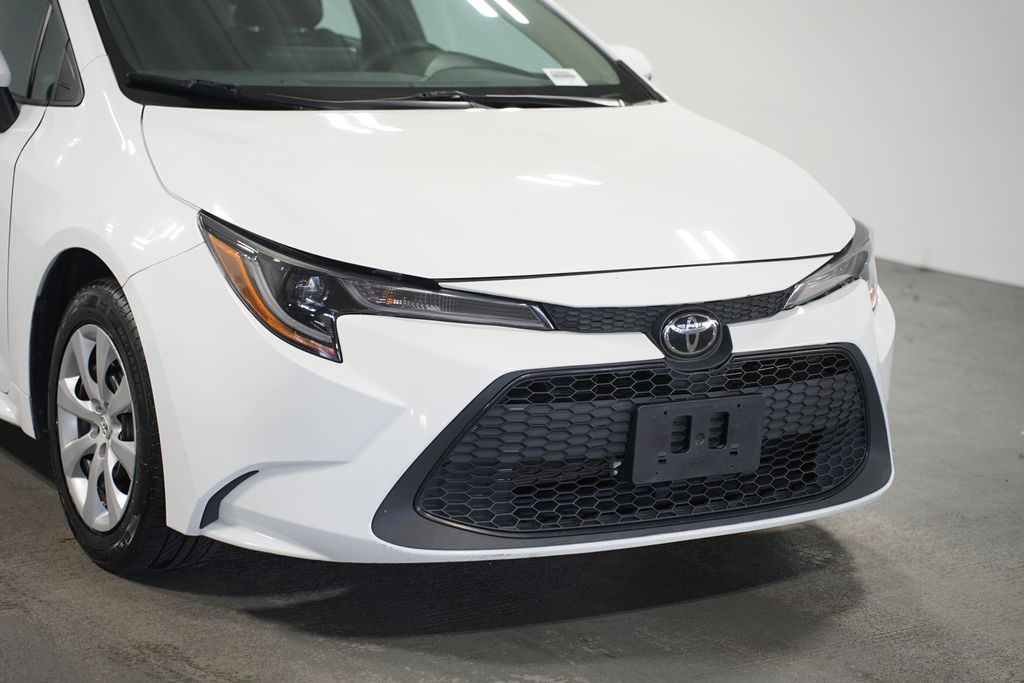 2022 Toyota Corolla LE 4