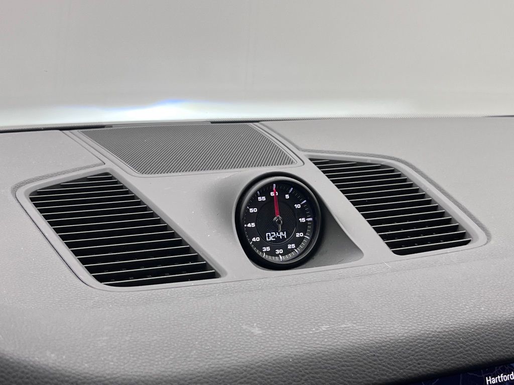 2022 Porsche   20