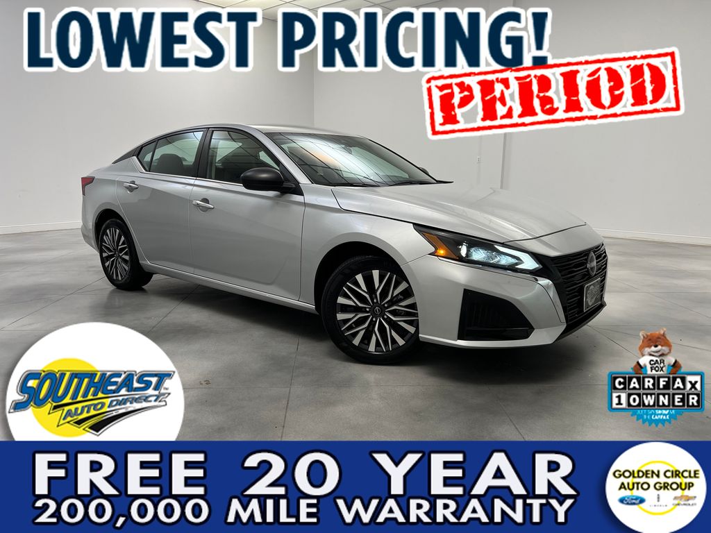 Brilliant Silver Metallic 2024 Nissan Altima Sedan All-Wheel Drive Continuously Variable Transmission