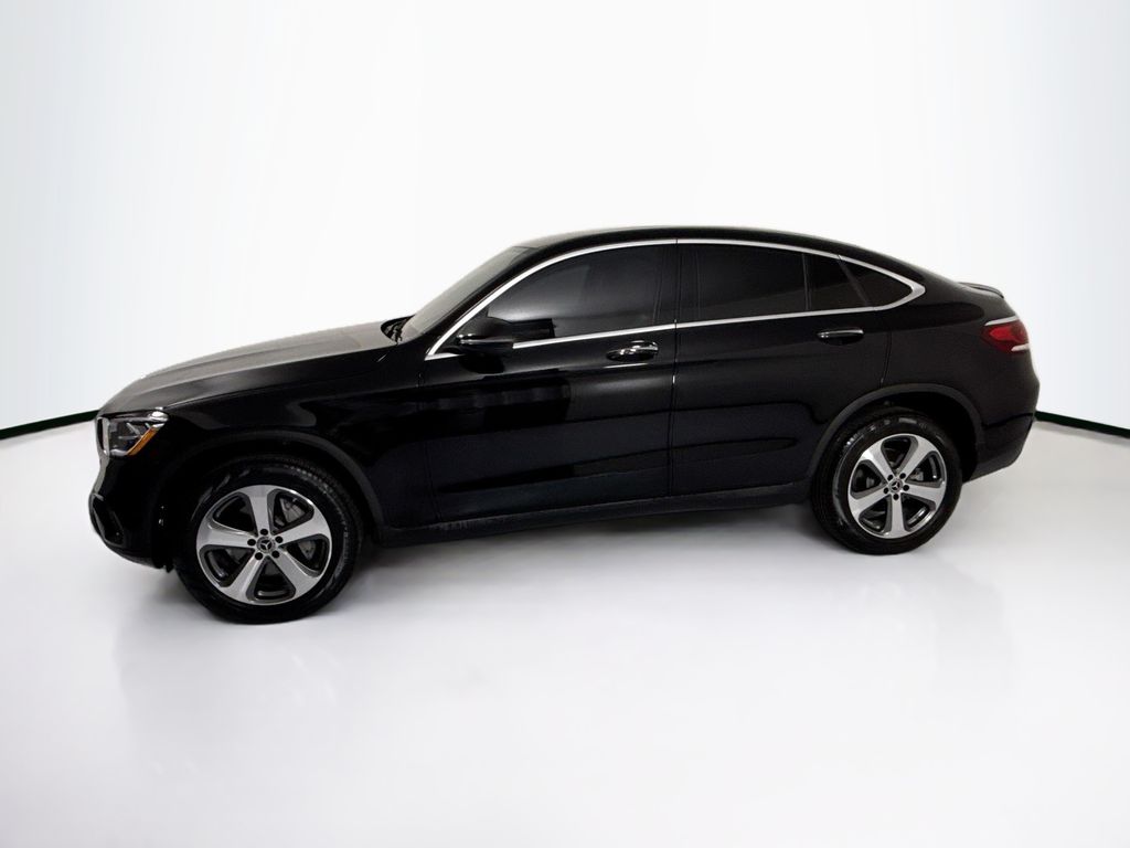 Thumbnail: 2023 Mercedes-Benz GLC - 8