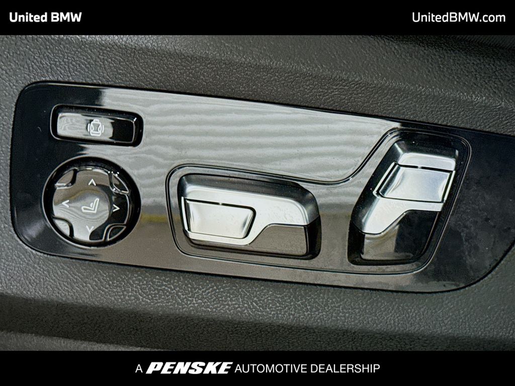 Thumbnail: 2026 BMW X5 - 4